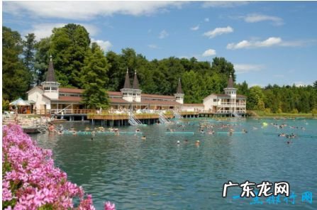 世界十大温泉排名奇异仙境