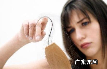 生完孩子两个月老是掉头发。怎样才能生发呢