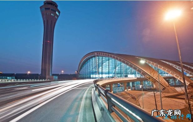 中国十大机场北上广深稳居前四