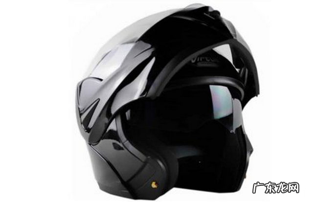 全球十大最佳摩托车头盔 2018年摩托车头盔排名