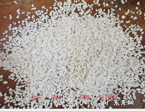 珍珠岩是什么材料做的