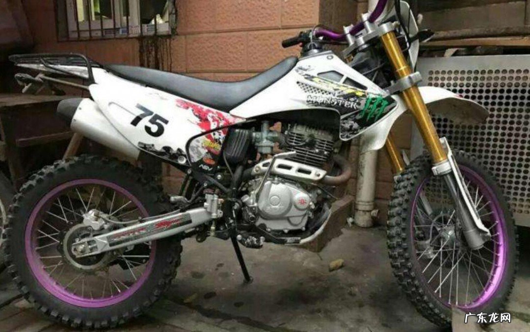 三轮摩托车一松油门就熄火