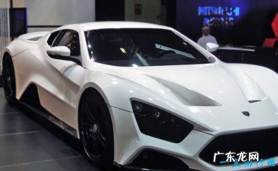 世界上最快的车 布加迪最新款极速463km/h