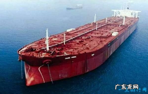 世界上最大的货船 载重56万吨却依旧被肢解