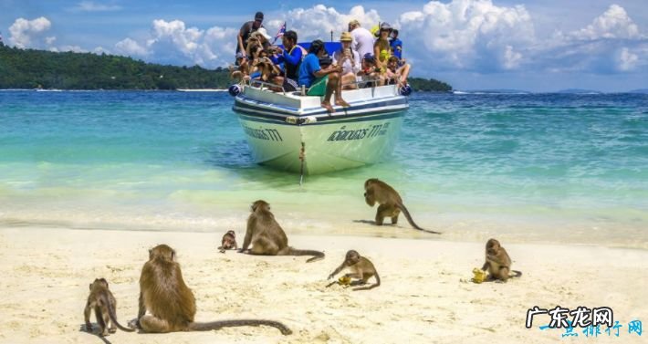 世界十大最著名的海滩旅游景点 游客们的最佳选择