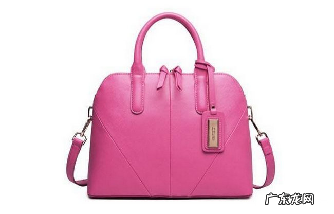 国内十大女包品牌排行 稻草人排第一
