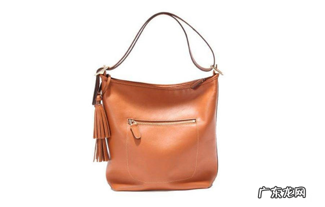 国内十大女包品牌排行 稻草人排第一