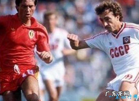 世界杯史上十大黑哨比赛 马拉多纳“上帝之手”诞生