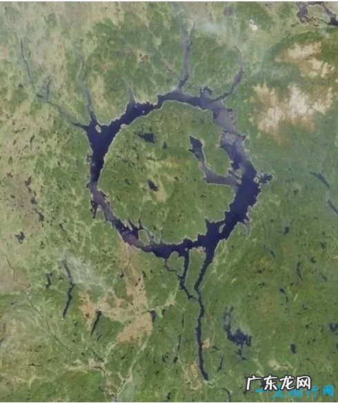 世界上最大的10个陨石坑排行榜第9个看得人心慌