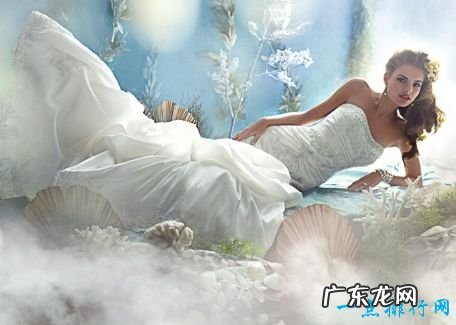 国际十大最著名的婚纱设计师 王薇薇排第一