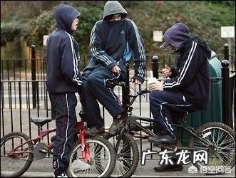 中国人都过年,其它的国家也过年吗有什么不一样的习俗