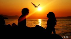 十二月情侣发的句子