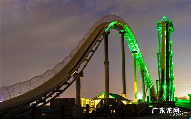 美国十大最受欢迎的主题公园 迪士尼魔幻王国最让人期待