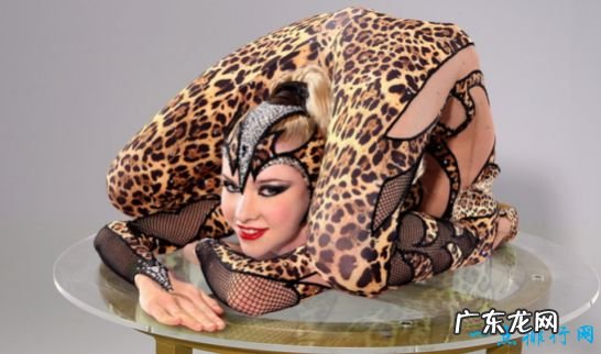 世界上最软的人 性感软骨美女Zlata