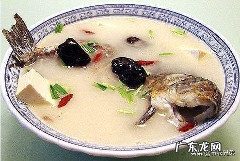 做鲫鱼汤都放什么?