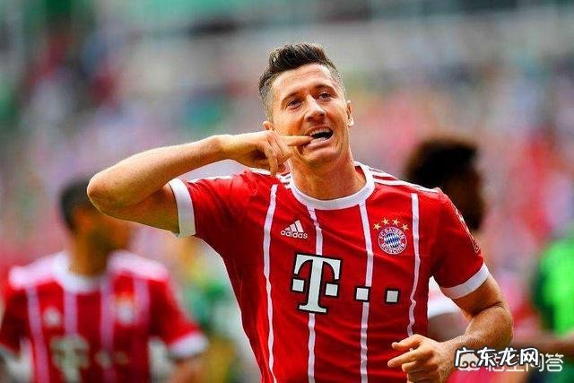 连续三个赛季进球超过40球,拜仁球员莱万是否已经是梅西C罗之后世界第三射手?