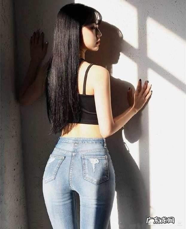 夏天有哪些好看的牛仔裤搭配呢?