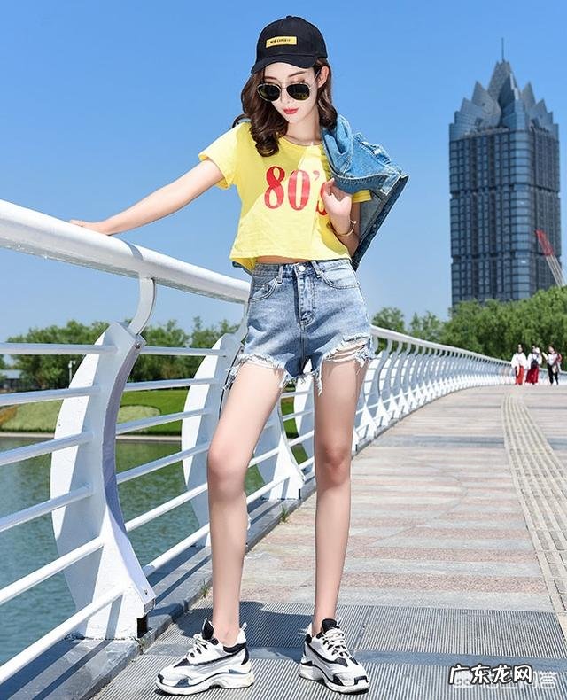 夏天有哪些好看的牛仔裤搭配呢?