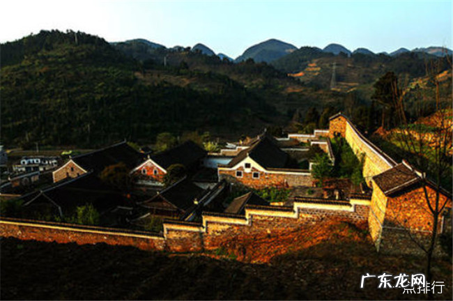 毕节十大旅游景点大全 毕节有哪些好玩的地方