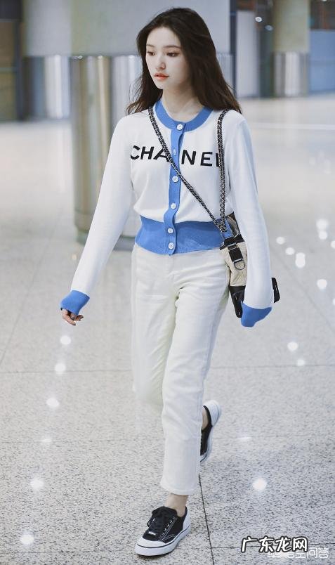 秋天如何搭配针织开衫？