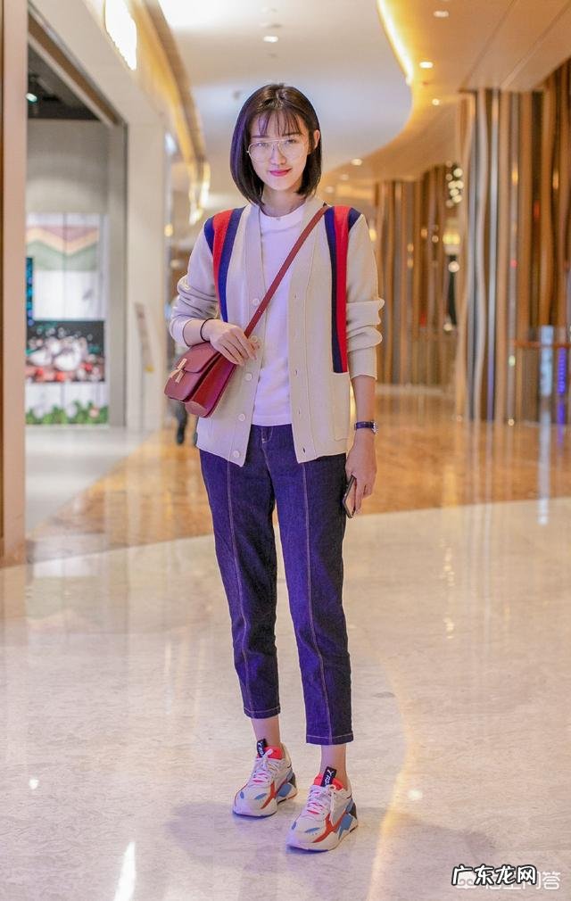 秋天如何搭配针织开衫？