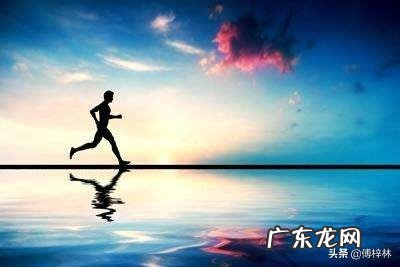 每天早上锻炼一个小时,读书一个小时,坚持下来会有什么变化?