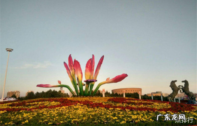 鄂尔多斯十大旅游景点大全 鄂尔多斯必去的景点有哪些