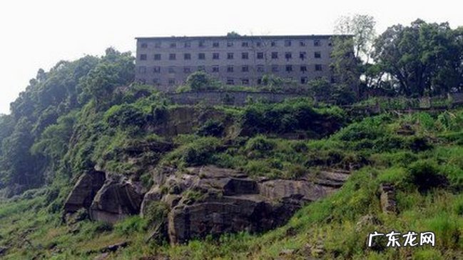 沈阳十大鬼楼 据说晚上路过卧波苑总会听见诡异的声音