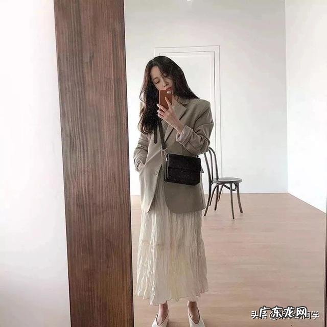 可以推荐一些适合春天穿的女装吗 今年春天最流行的女装