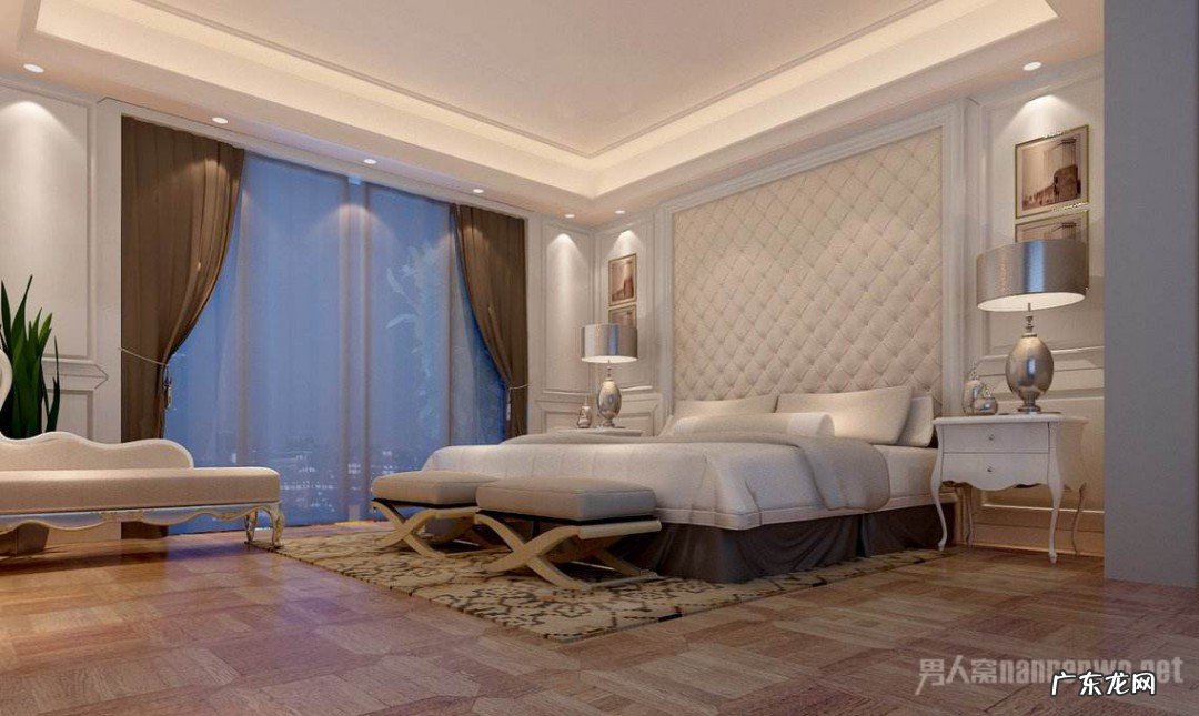 床头朝东还是朝西好