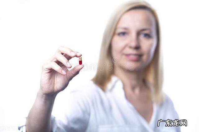 阿莫西林和头孢属于同种抗生素吗