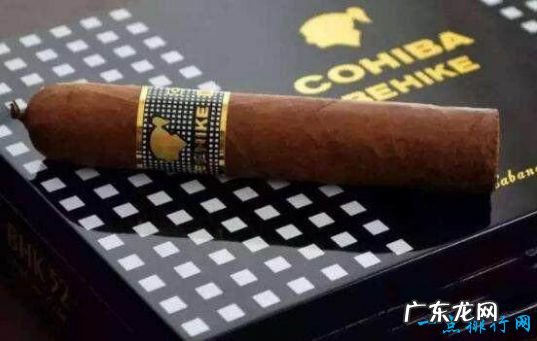 世界上最贵的烟TOP10 好彩香烟一盒要66万人民币!