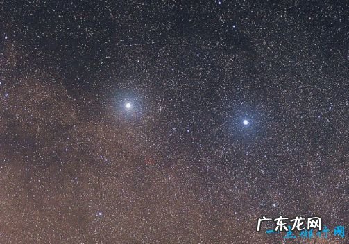 10颗天空中最亮的星星 天狼星是夜空中最亮的