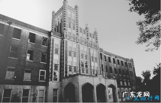 全球最恐怖的十大禁地 令人毛骨悚然的鬼屋城堡