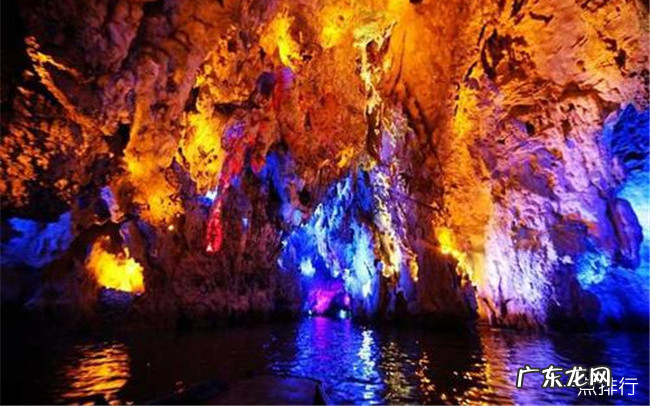 安顺十大旅游景点大全 安顺最值得去的景点推荐