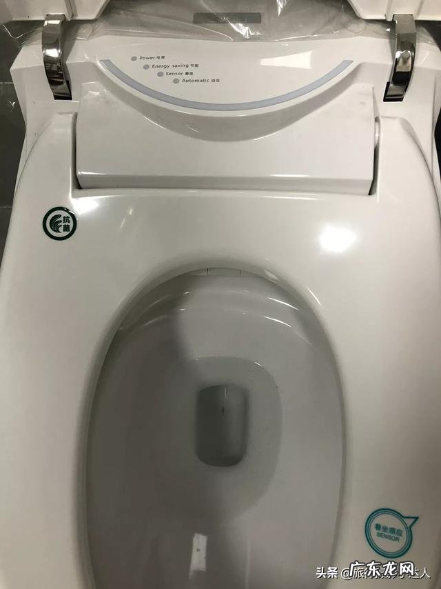 智能马桶怎么选择，真的能改善便秘、缓解痔疮吗？