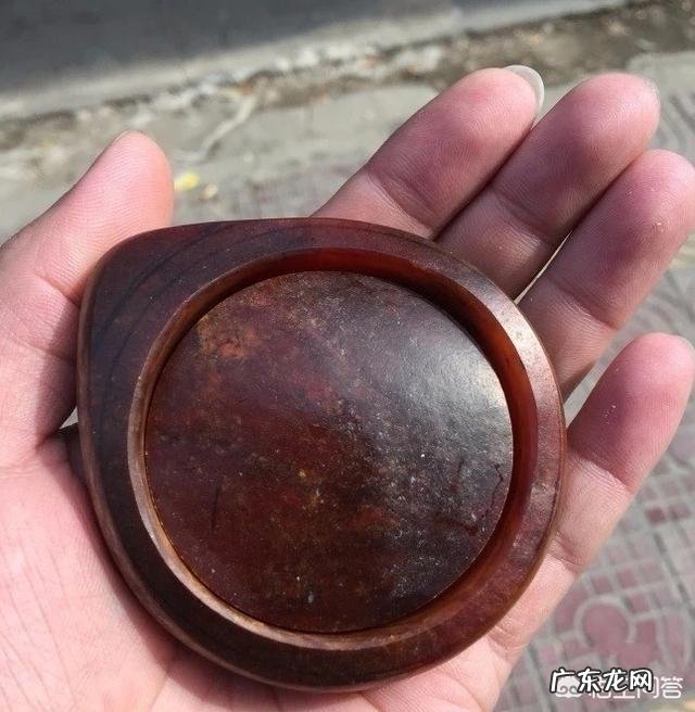 和田玉手镯什么颜色好?