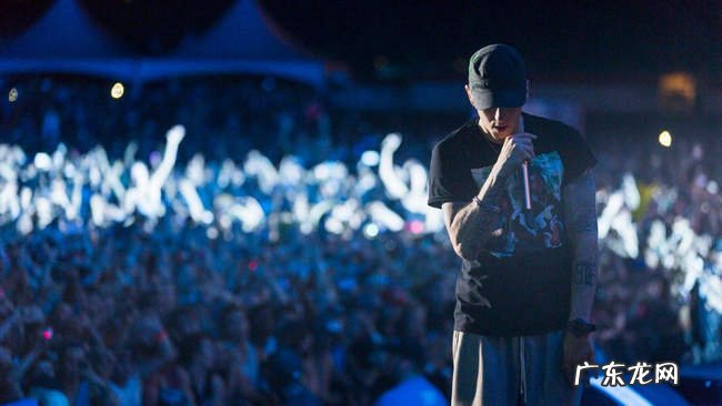 10首最适合健身时听的音乐 让你的训练效果提升一个档次