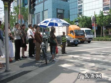 鸣笛哀悼活动路口有鸣笛违法抓拍怎么办?