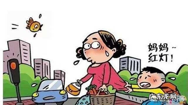 除了学校加强防溺水安全教育外,各位家长有什么切实提高孩子自我防范意识的高招呢?