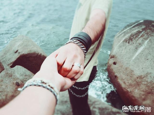 在爱情里,有没有不求回报的付出?