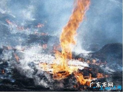 世界五大火焰龙卷风 火龙直冲上天