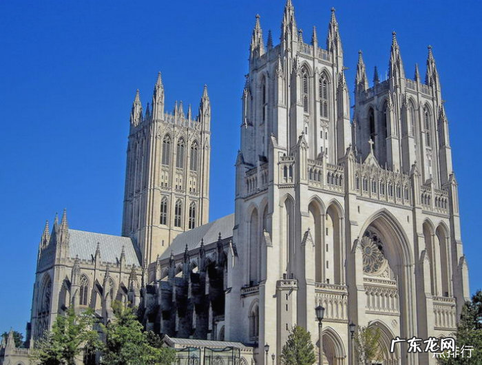 世界上最美的十大教堂 巴黎圣母院是最美丽的教堂