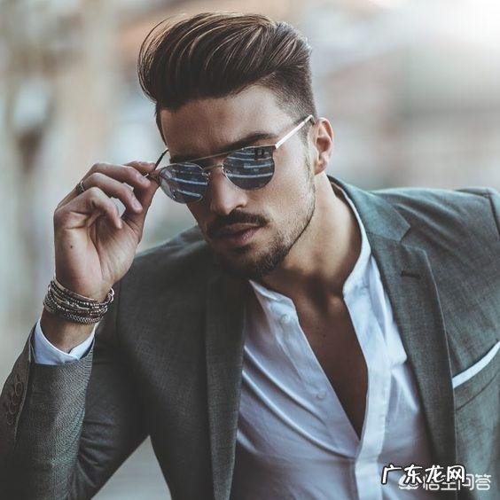 男士应该带些什么饰品,带些什么东西可以提高生活品味?