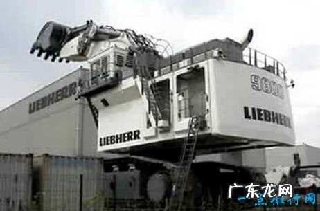 重约889吨 最大的矿车 比塞洛斯RH400