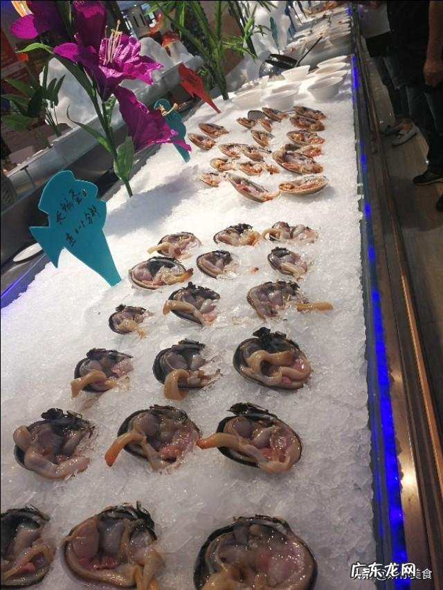 为什么吃自助餐没吃多少就感觉胀肚子