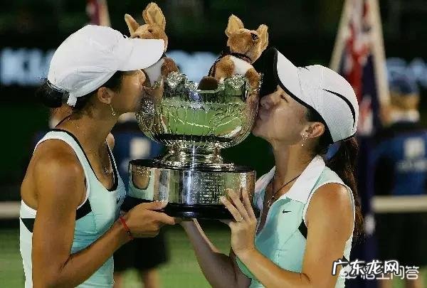 张帅澳网女双夺冠，成为中国第六位夺得大满贯的球员，对此事你怎么看？