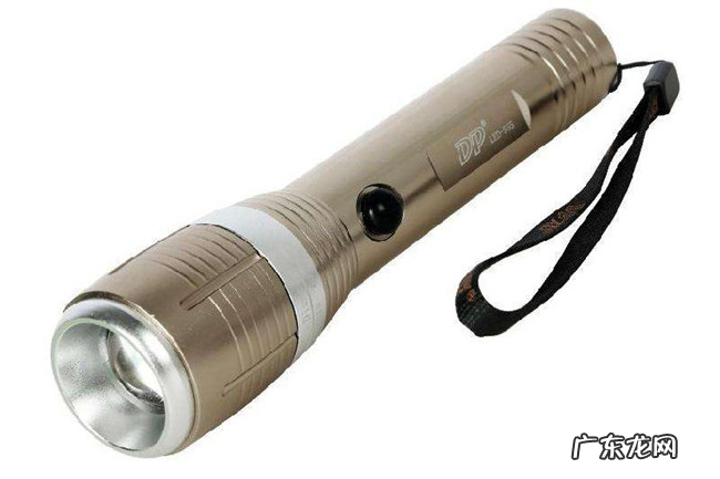 强光手电什么牌子好 世界十大强光手电品牌
