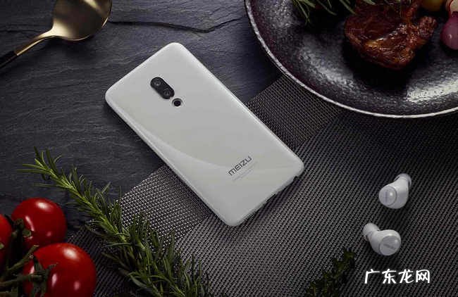 3000左右的手机哪个好 3000左右手机高性价比