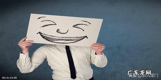 发工资同事要你请客，怎么高情商回应？